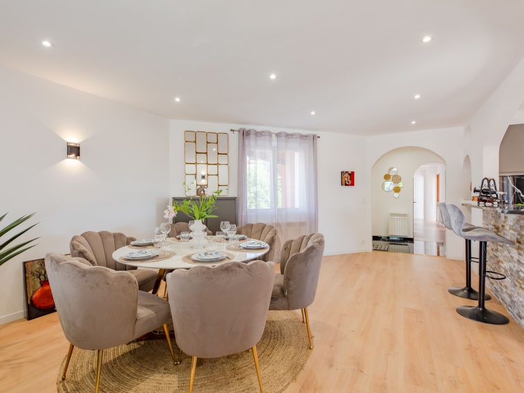 Villa Adie photo 8