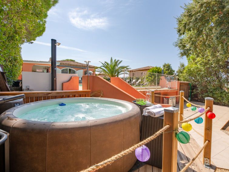 Villa Adie photo 2