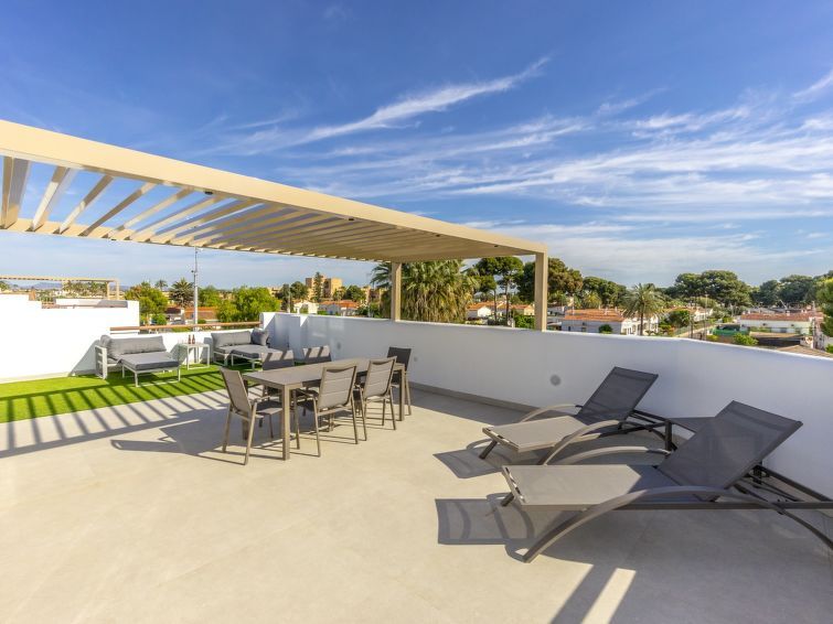Tropical Beach Penthouse photo 19
