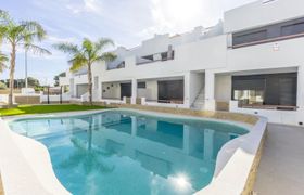 Tropical Beach Penthouse reviews