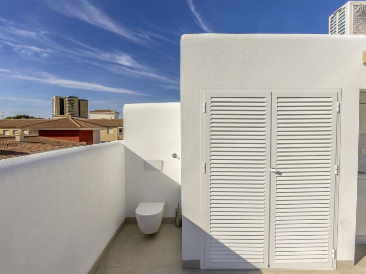Tropical Beach Penthouse photo 21