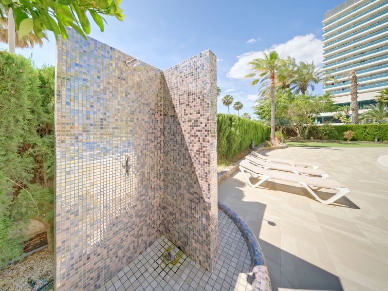 Coral Beach Apartment 6 photo 49