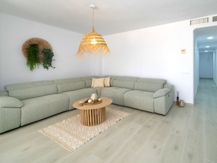 Coral Beach Apartment 6 photo 12