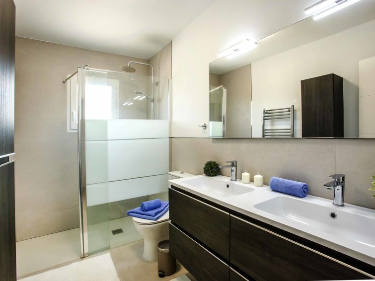 Villa Irenal photo 20