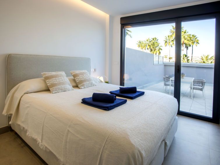 Golden Ray Sun Apartment 3 photo 12