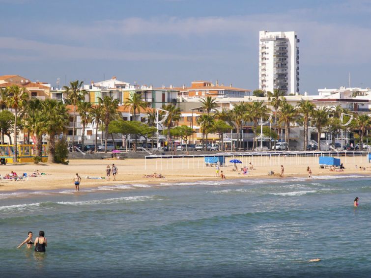 Cambrils Port photo 14
