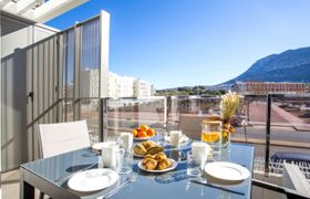 Marina Real III Apartment 4 reviews