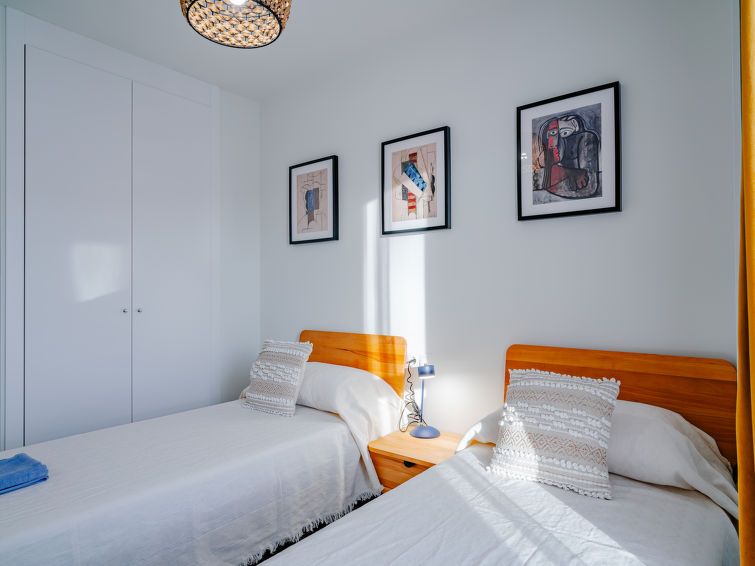 Marina Real III Apartment 5 photo 23