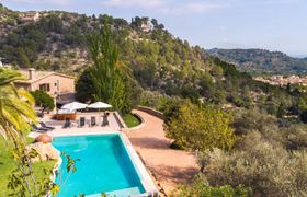 Santa Llucia reviews