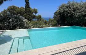 Casa Blue Art