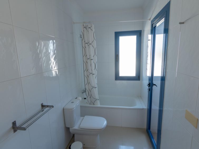 Calista Holiday Home 4 photo 13
