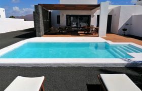 Famara Holiday Home 6