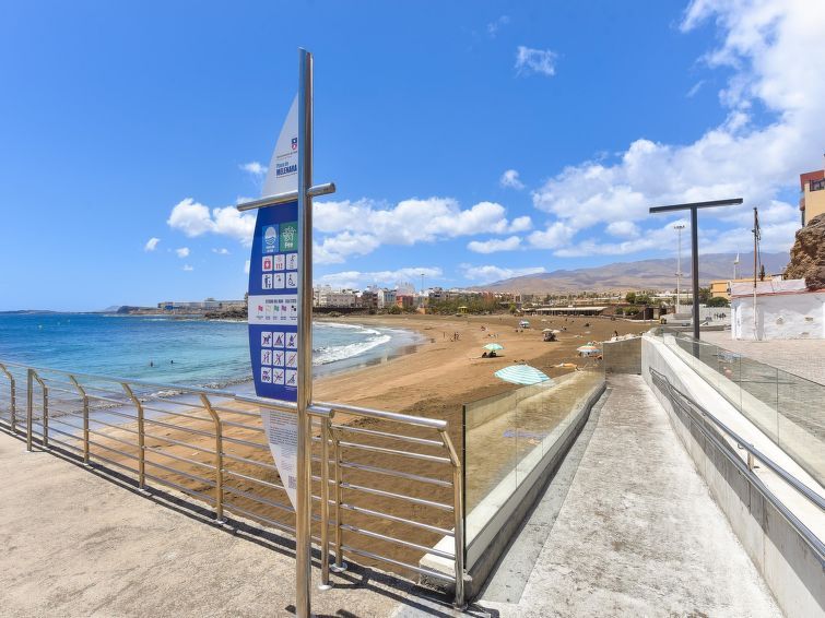 Neptuno Suite Playa photo 32