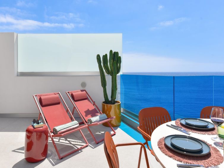 Neptuno Suite Playa photo 21