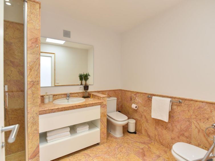 Chalet Santa Ana 19 photo 19