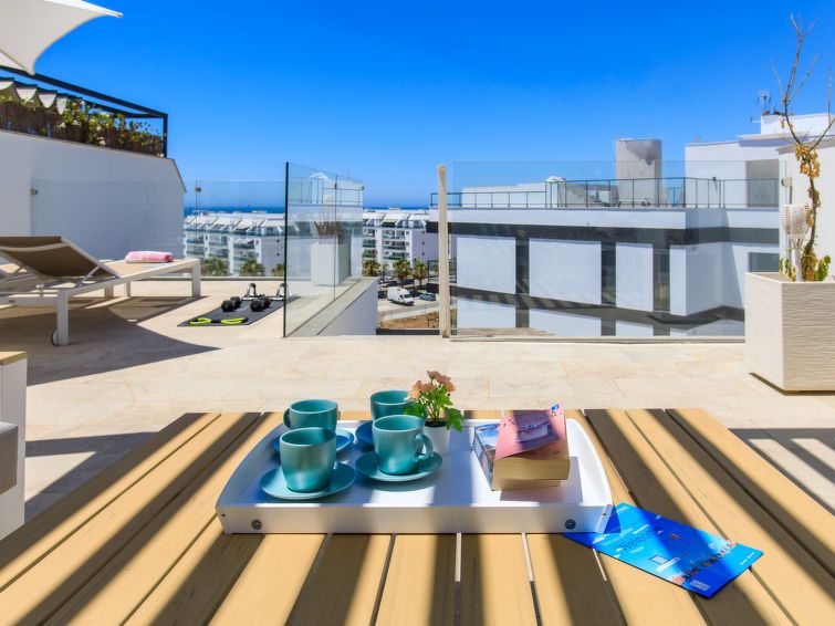 Serenebay Apartment SeaView/Roof Terrace photo 21