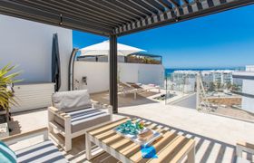 Serenebay Apartment SeaView/Roof Terrace