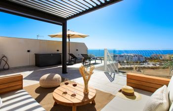 Marinsa Beach, Sea View/Roof terrace