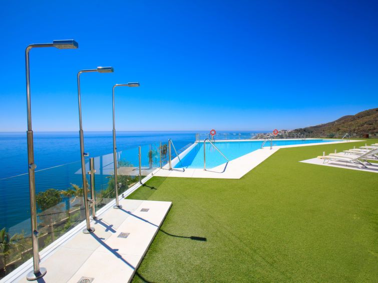 Bayview Hills photo 41