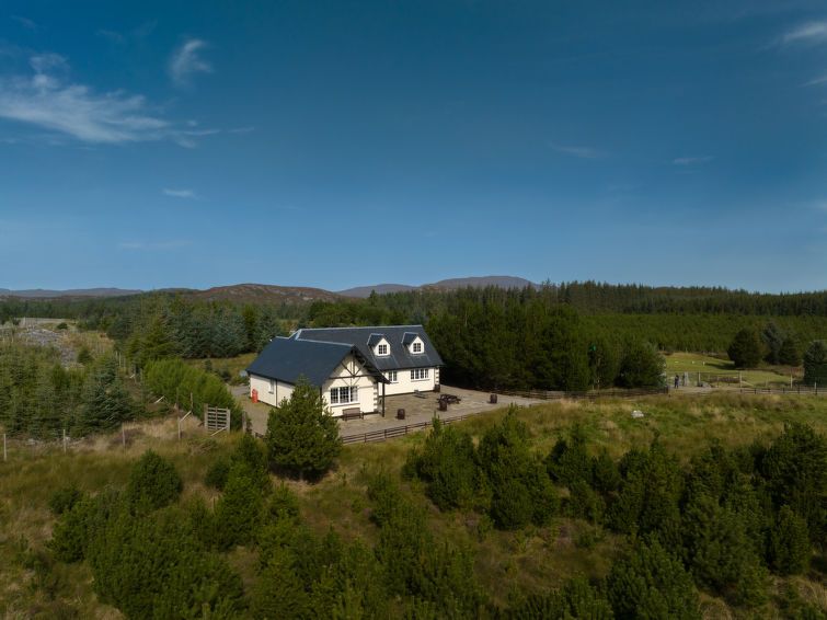 Strathmore Lodge photo 32