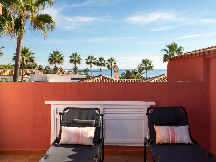 First Line Marbella Beach photo 36