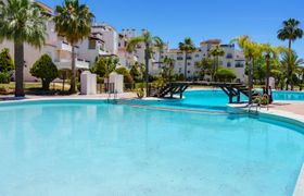 Las Adelfas reviews