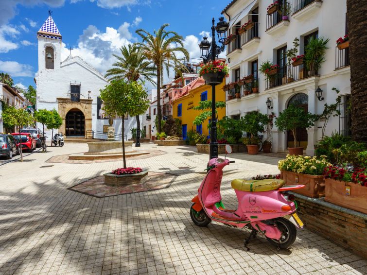 Puerto Banus OPQ photo 23