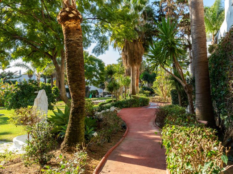 Marbella Real photo 23