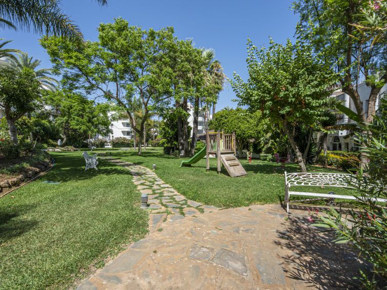 Marbella Real Gardens photo 21