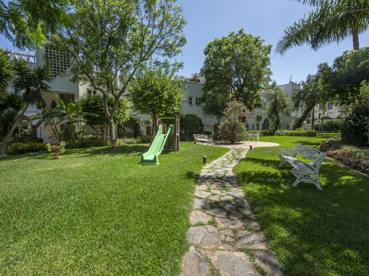 Marbella Real Gardens photo 23