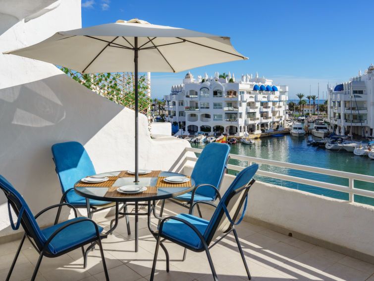 Puerto Marina Apartment 2 photo 22