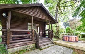 Brookview Lodge 3