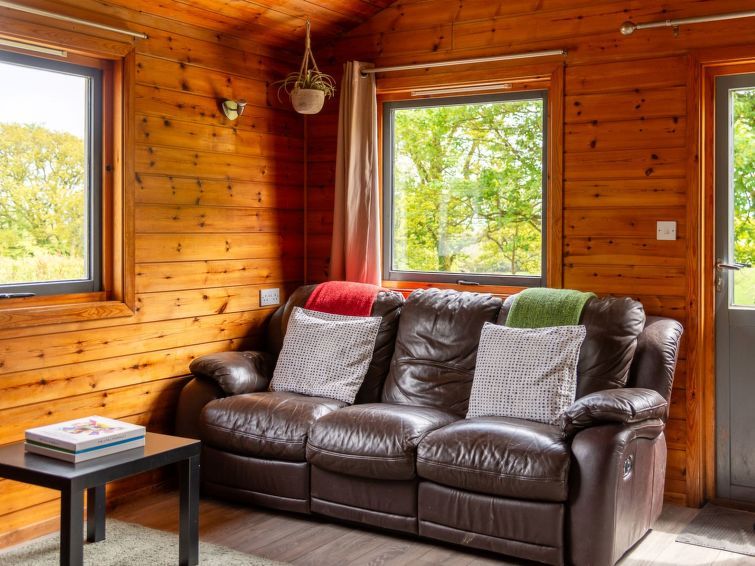 Oak Hot Tub Lodge photo 20
