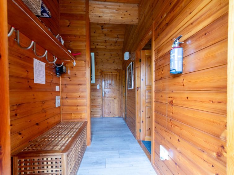 Oak Hot Tub Lodge photo 26