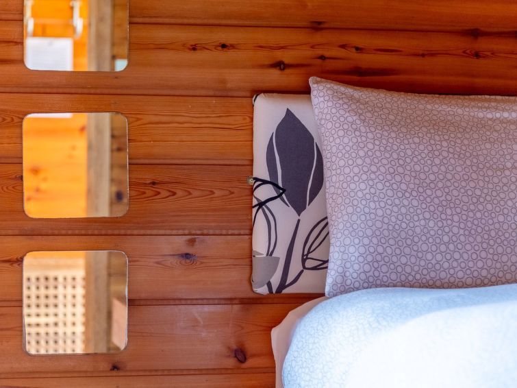 Oak Hot Tub Lodge photo 28