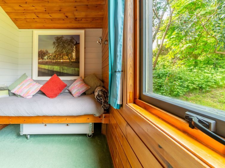 Chestnut Hot Tub Lodge photo 21