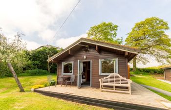 Bramley Hot Tub Lodge