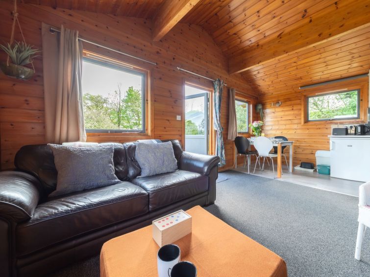 Bramley Hot Tub Lodge photo 22
