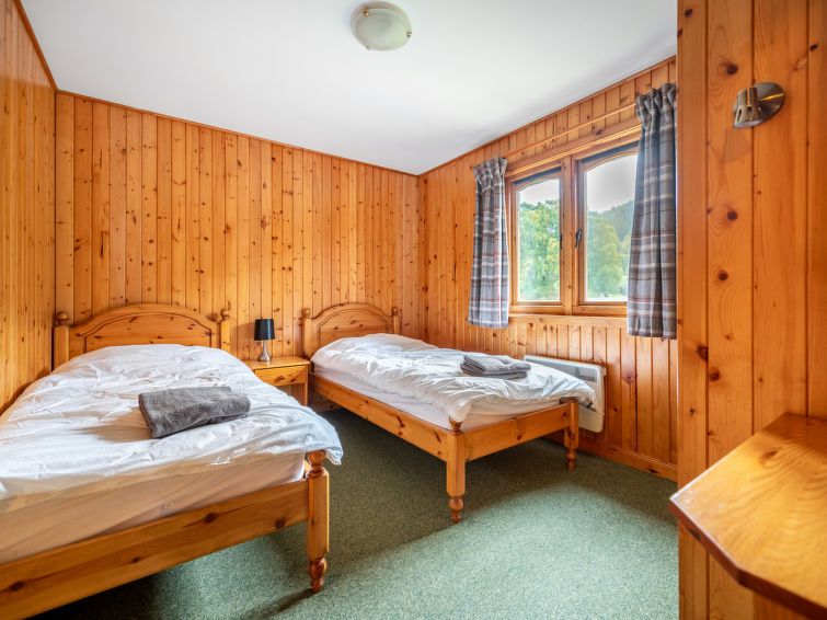 Loch Meiklie 3 bed photo 11