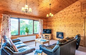 Achmony Number 11 Holiday Home 4