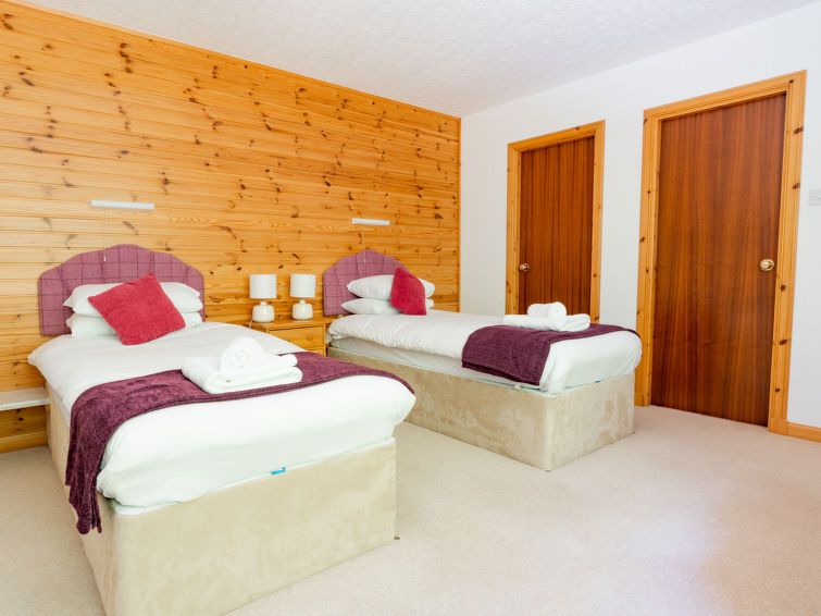 Achmony Westend Holiday Home 2 photo 18