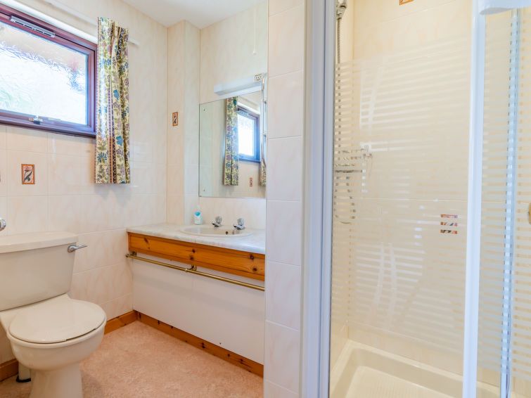 Achmony Westend Holiday Home 2 photo 11
