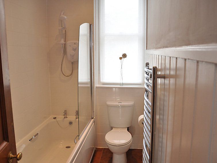 Argyll Mansions photo 12