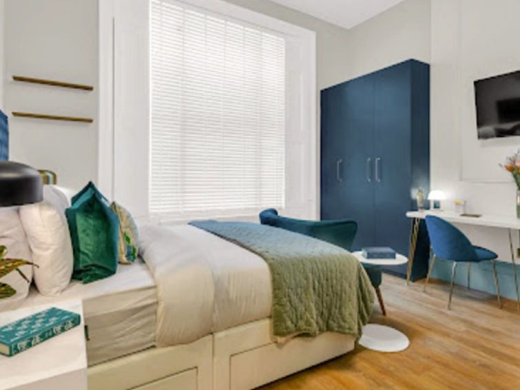 Kensington Apartments photo 20