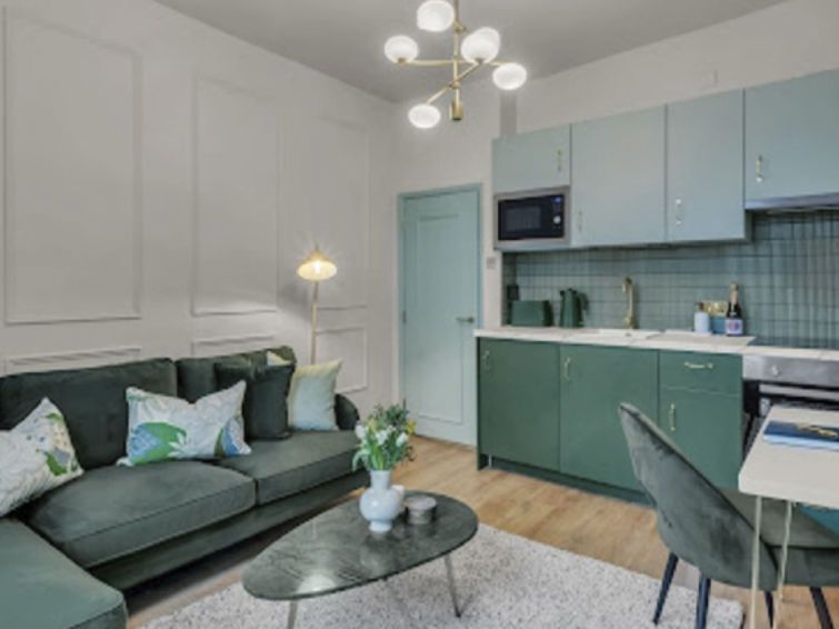 Kensington Apartments photo 6