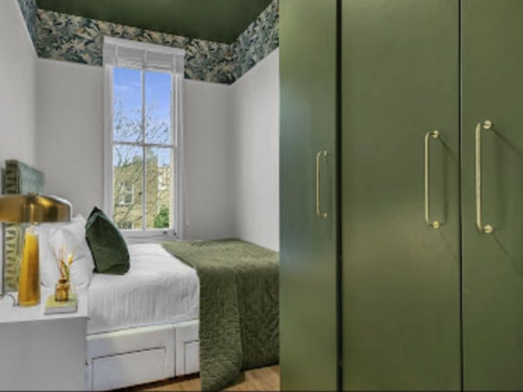 Kensington Apartments photo 9