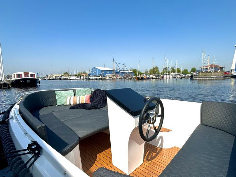 Harboursuite Woudsend incl. motorboot photo 3