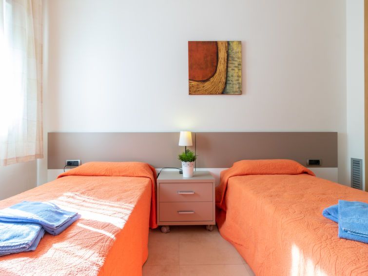Del Port Apartment 5 photo 4