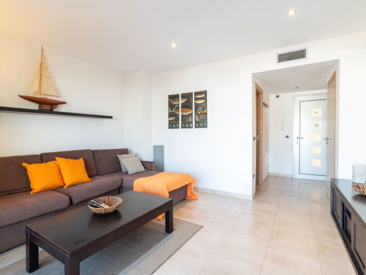 Del Port Apartment 5 photo 9