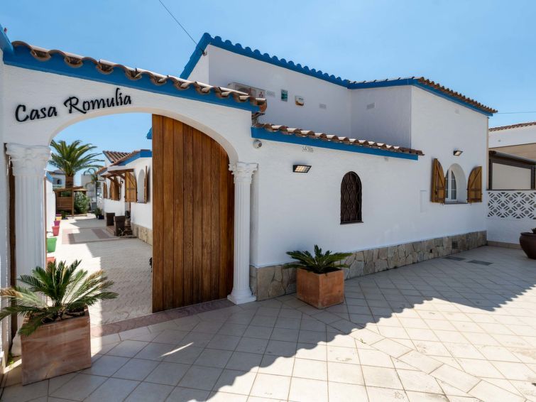 Romulia photo 39